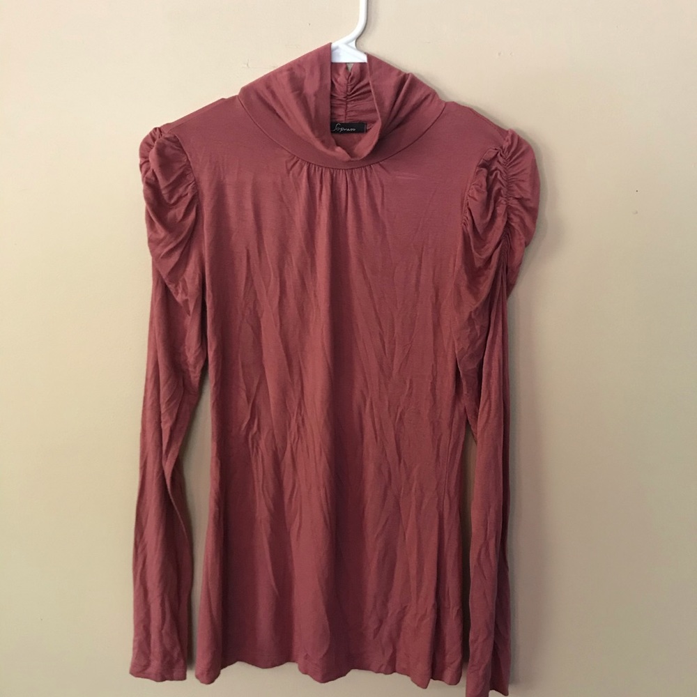 **SOLD**Cute turtle neck